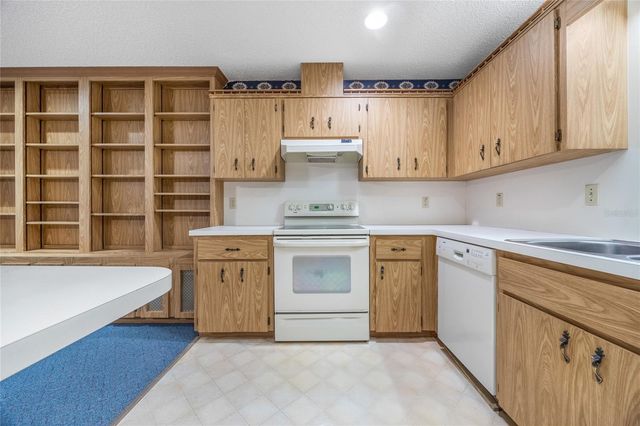 8750 SW 90TH LANE C, Ocala, FL 34481