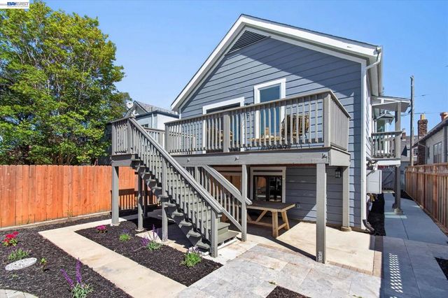 552 Haight Ave, Alameda, CA 94501