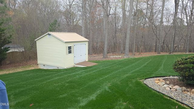 185 Briarwood Place, Wake Forest, NC 27587