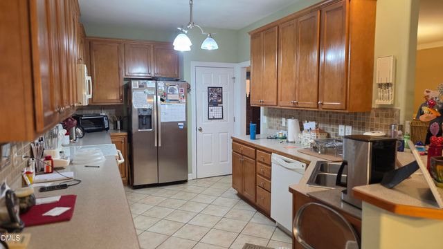 185 Briarwood Place, Wake Forest, NC 27587