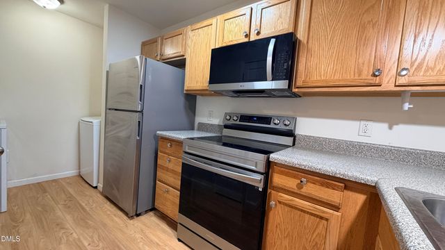 1801 Trailwood Heights Lane 101, Raleigh, NC 27603