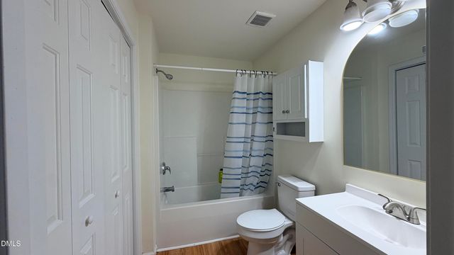 1801 Trailwood Heights Lane 101, Raleigh, NC 27603