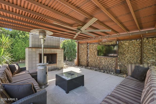 3007 N 56TH Street, Phoenix, AZ 85018