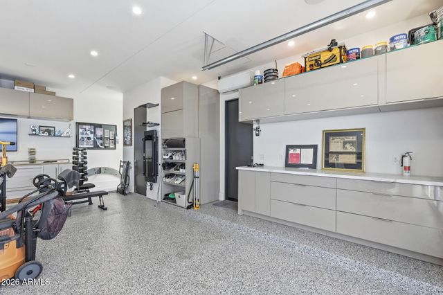 3007 N 56TH Street, Phoenix, AZ 85018