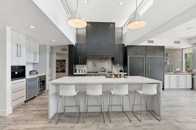 3007 N 56TH Street, Phoenix, AZ 85018