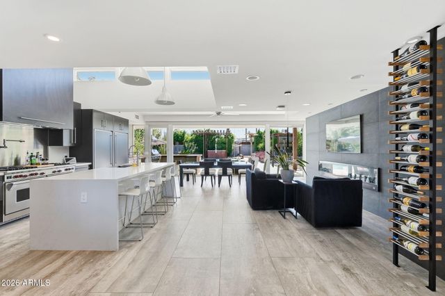 3007 N 56TH Street, Phoenix, AZ 85018