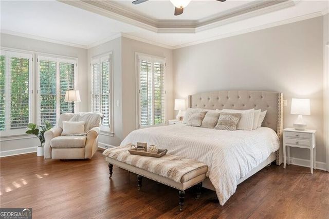 6005 Oakbury Lane, Suwanee, GA 30024