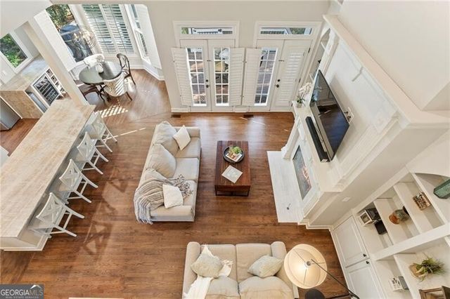 6005 Oakbury Lane, Suwanee, GA 30024