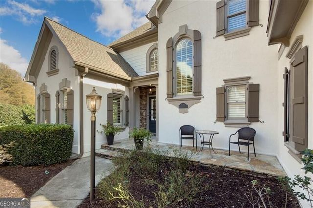 6005 Oakbury Lane, Suwanee, GA 30024