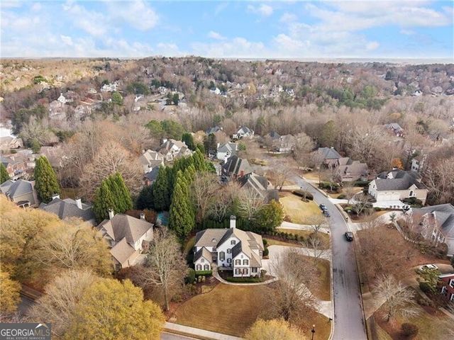 6005 Oakbury Lane, Suwanee, GA 30024