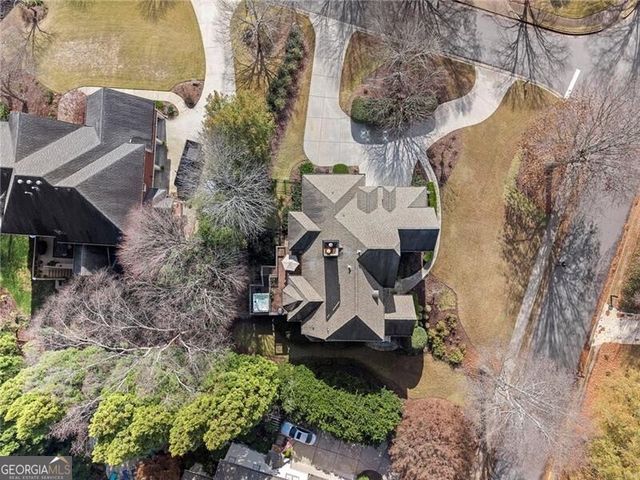 6005 Oakbury Lane, Suwanee, GA 30024