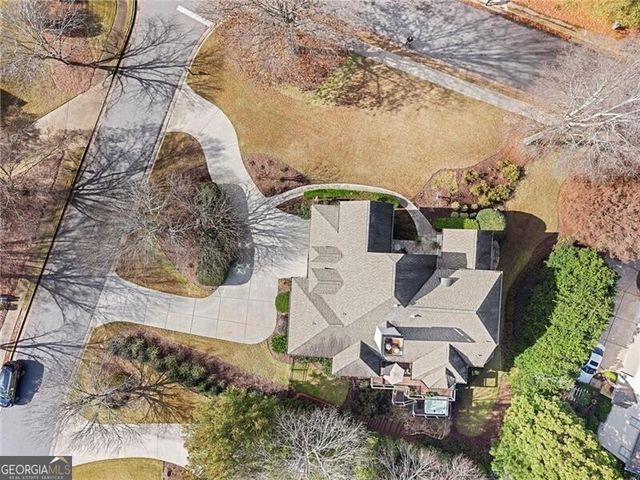 6005 Oakbury Lane, Suwanee, GA 30024