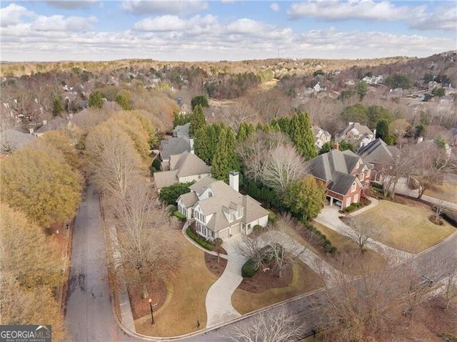 6005 Oakbury Lane, Suwanee, GA 30024