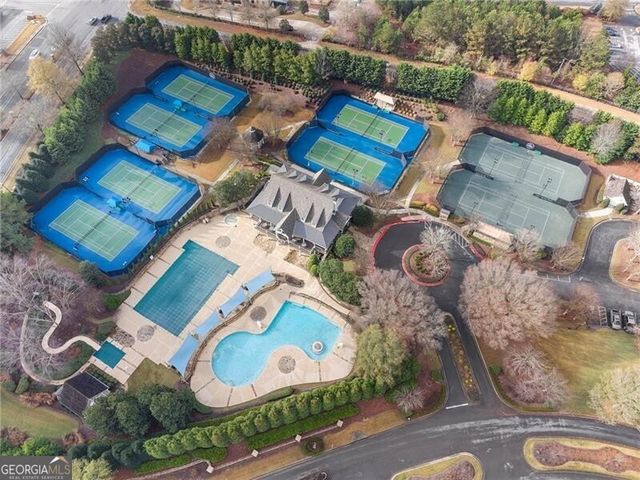 6005 Oakbury Lane, Suwanee, GA 30024