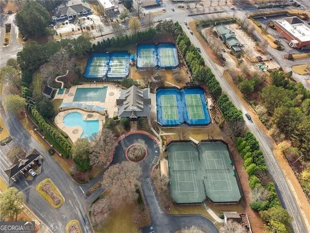 6005 Oakbury Lane, Suwanee, GA 30024