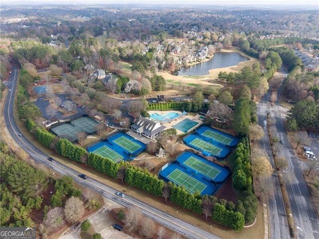 6005 Oakbury Lane, Suwanee, GA 30024