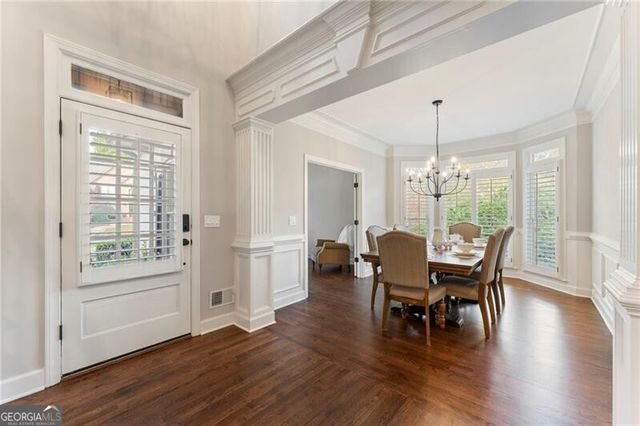 6005 Oakbury Lane, Suwanee, GA 30024