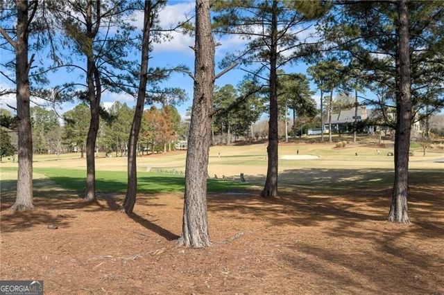 6005 Oakbury Lane, Suwanee, GA 30024