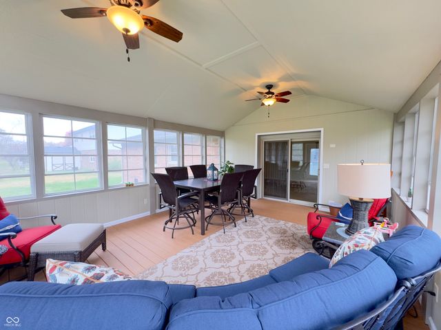 768 Leisure Lane, Greenwood, IN 46142