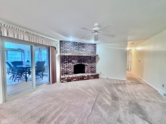 768 Leisure Lane, Greenwood, IN 46142