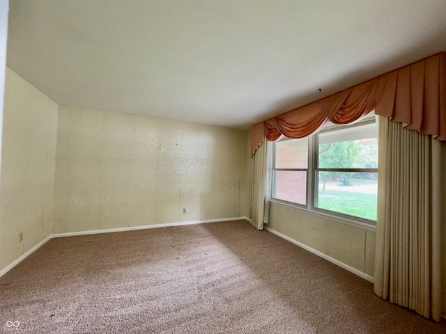 768 Leisure Lane, Greenwood, IN 46142