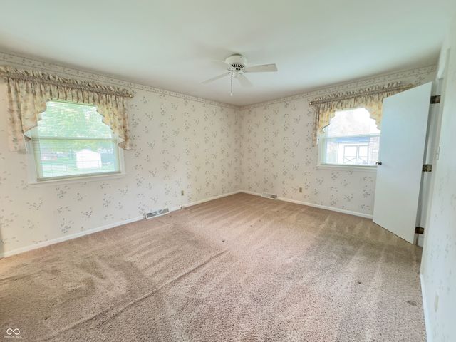 768 Leisure Lane, Greenwood, IN 46142