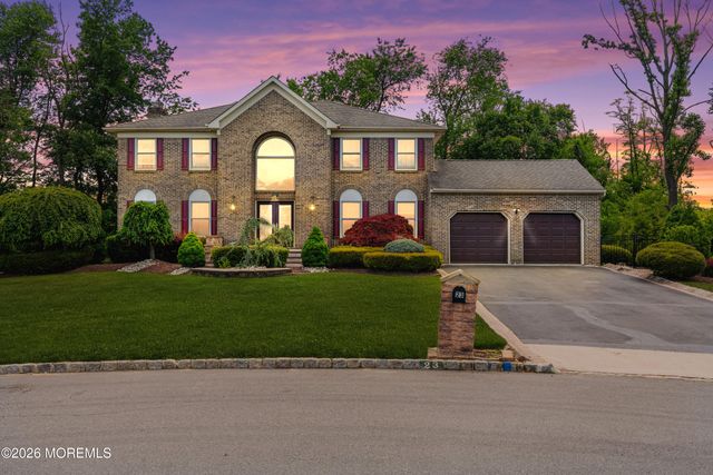 23 Dunn Drive, Marlboro, NJ 07746