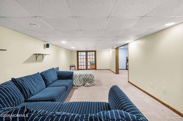 23 Dunn Drive, Marlboro, NJ 07746