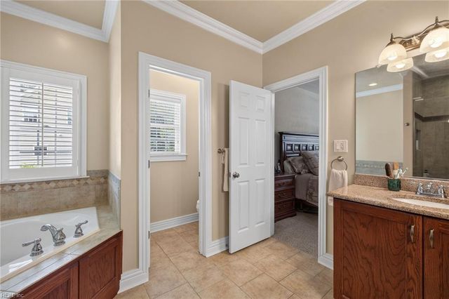 1864 Mayberry DR, Virginia Beach, VA 23456