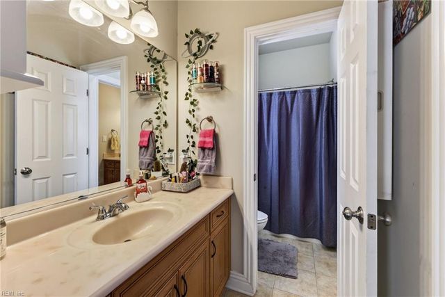 1864 Mayberry DR, Virginia Beach, VA 23456