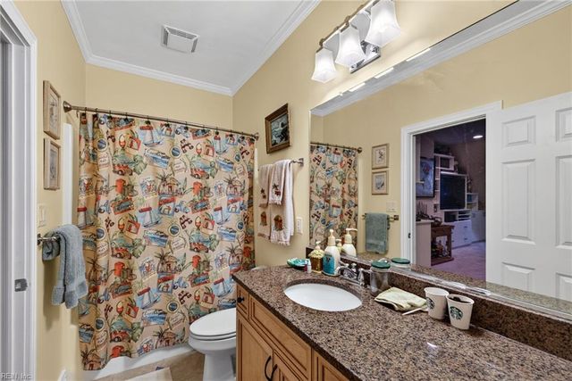 1864 Mayberry DR, Virginia Beach, VA 23456