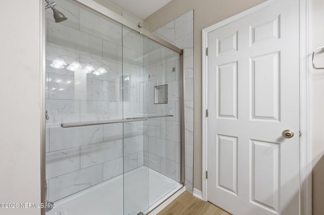 12301 KERNAN FOREST Boulevard 1307, Jacksonville, FL 32225