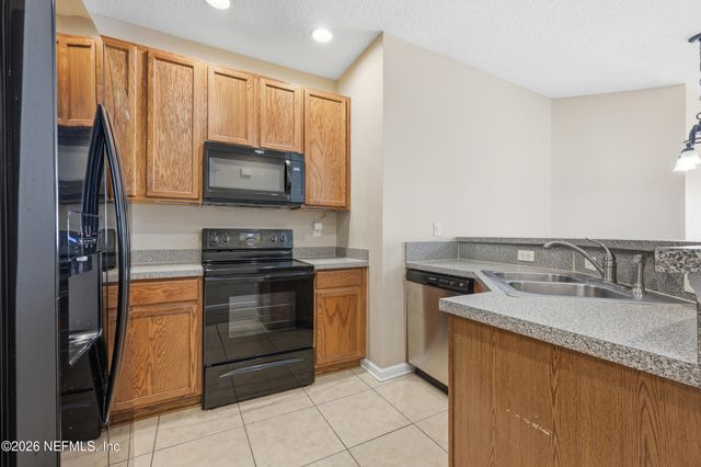 12301 KERNAN FOREST Boulevard 1307, Jacksonville, FL 32225