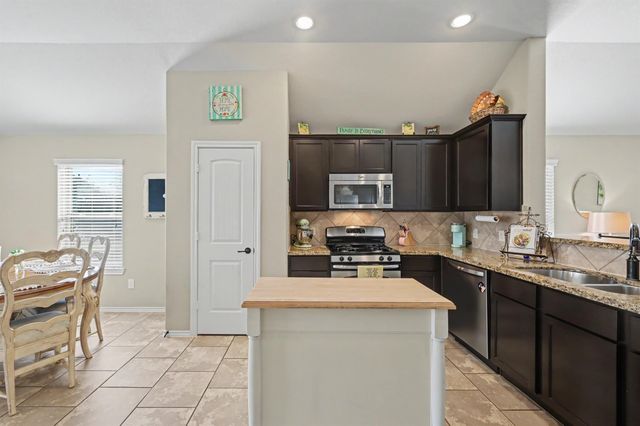18303 Eli Cove Lane, Tomball, TX 77377