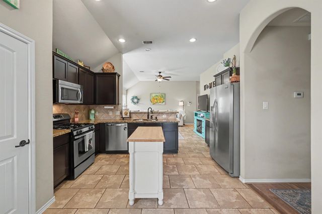 18303 Eli Cove Lane, Tomball, TX 77377
