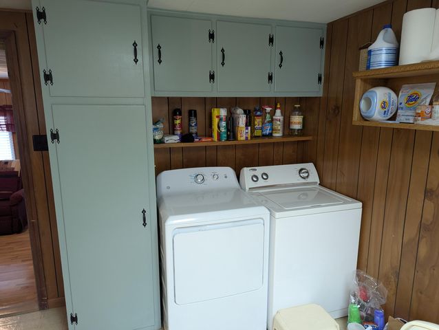 45 Meadow View AVE, Rocky Mount, VA 24151