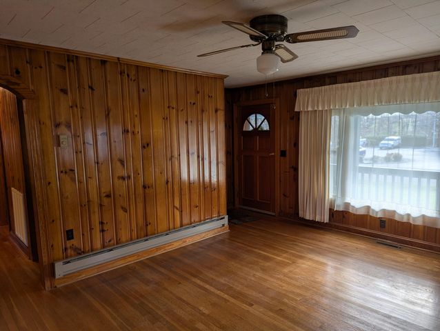 45 Meadow View AVE, Rocky Mount, VA 24151