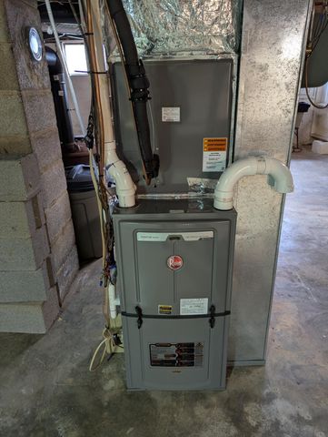 45 Meadow View AVE, Rocky Mount, VA 24151