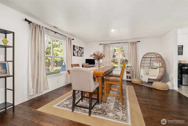 32409 48th Avenue S, Roy, WA 98580