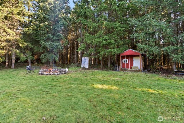 32409 48th Avenue S, Roy, WA 98580