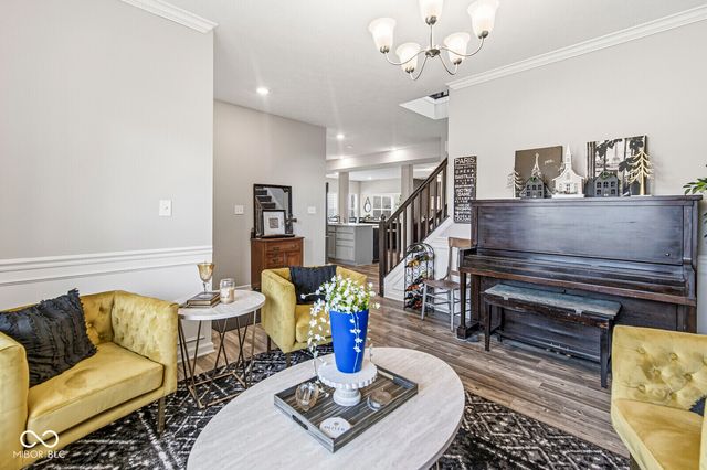 1225 S Aberdeen Drive, Franklin, IN 46131