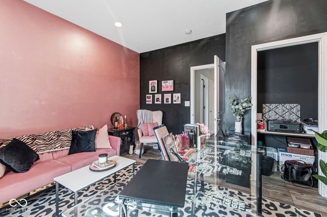 1225 S Aberdeen Drive, Franklin, IN 46131