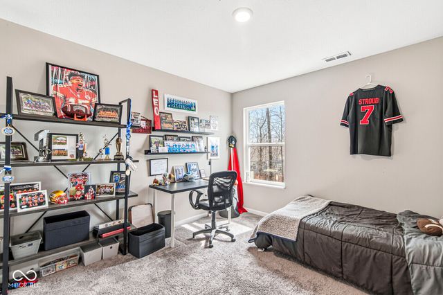 1225 S Aberdeen Drive, Franklin, IN 46131