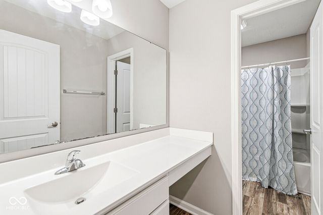 1225 S Aberdeen Drive, Franklin, IN 46131