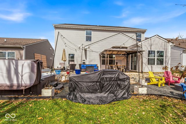 1225 S Aberdeen Drive, Franklin, IN 46131