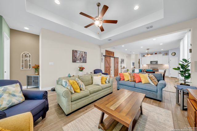 1057 Cadogan Squire, San Antonio, TX 78260