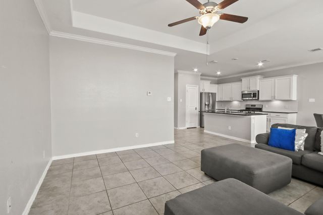 702 S Galley Drive, Crosby, TX 77532