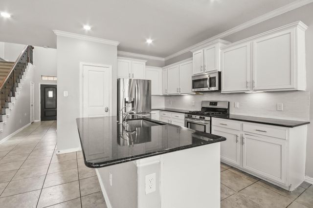 702 S Galley Drive, Crosby, TX 77532