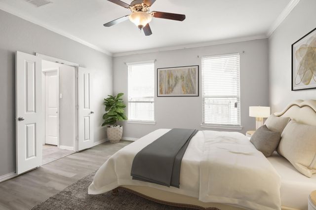 702 S Galley Drive, Crosby, TX 77532