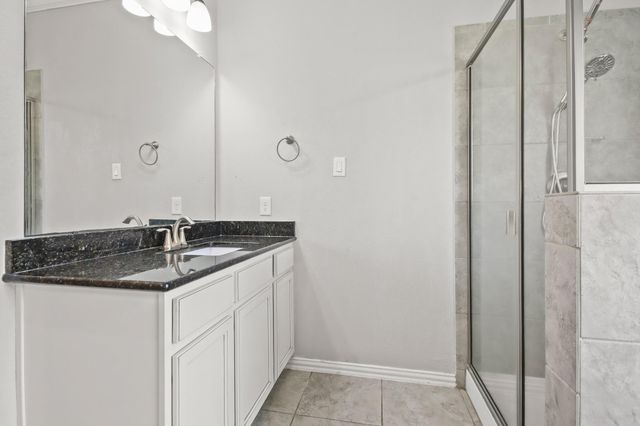 702 S Galley Drive, Crosby, TX 77532